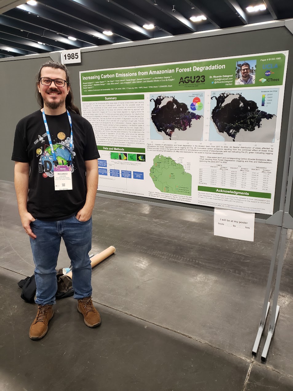 Ricardo Dalagnol presenting at AGU 2023 in San Francisco, CA, about forest degradation mapping with deep learning